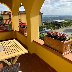 Bed & Breakfast Loggia Del Ciliegio In Chianti, Montespertoli